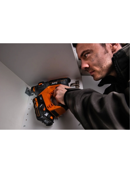 Компактный перфоратор AEG BBH18C LI-202C 4935464985