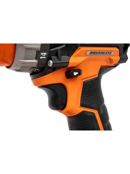 Бесщеточная аккумуляторная дрель-шуруповерт AEG BSB18CBLLI502C 4935459396