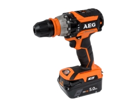 Бесщеточная аккумуляторная дрель-шуруповерт AEG BSB18CBLLI502C 4935459396