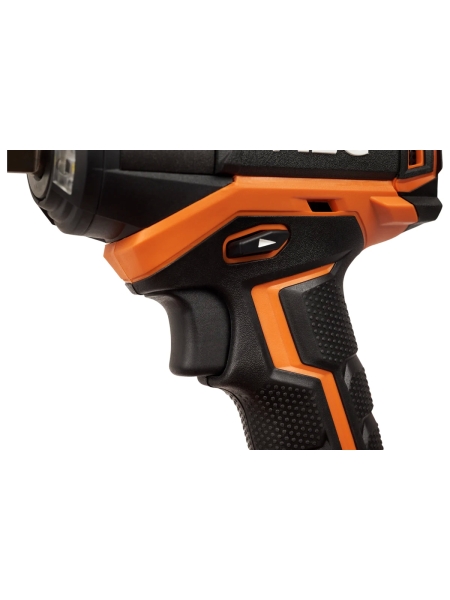 Бесщеточный аккумуляторный ударный гайковерт AEG BSS18C12ZB6-0 4935472012