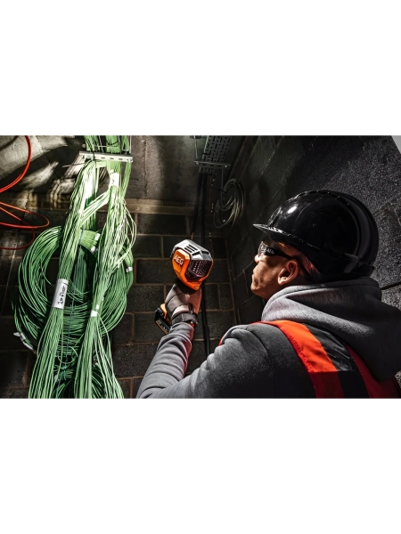 Фонарь (прожектор) AEG 18В BTL18C2-0 4935480054