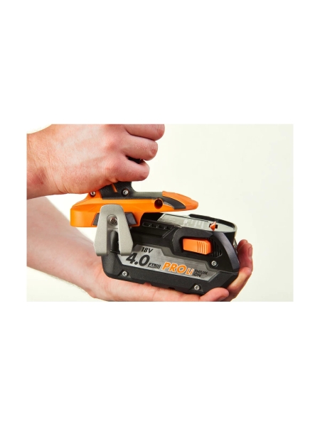 Бесщеточный аккумуляторный импульсный гайковерт AEG BSS18C12ZBL LI-402C 4935459427