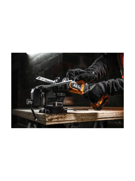 Сабельная бесщеточная пила BUS18SBL-0 AEG 4935479662