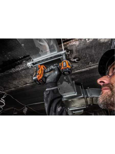 Бесщеточный аккумуляторный ударный гайковерт BSS18S12BL-0 AEG 4935472279