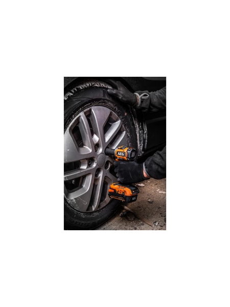 Бесщеточный аккумуляторный ударный гайковерт BSS18S12BL-0 AEG 4935472279