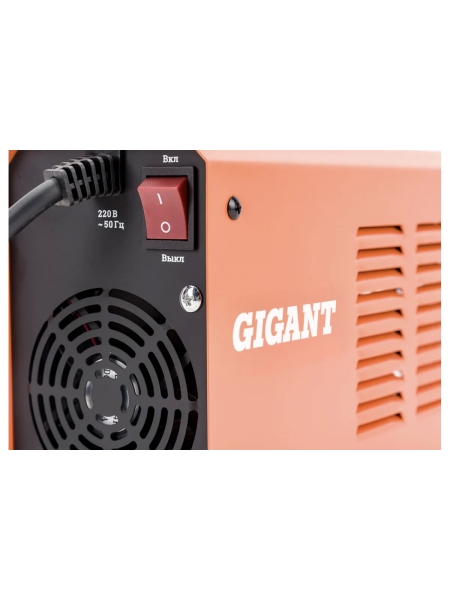 Инверторный сварочный аппарат (190 А; дисплей; кабель 2.5+1.5 м) Gigant GWM-190