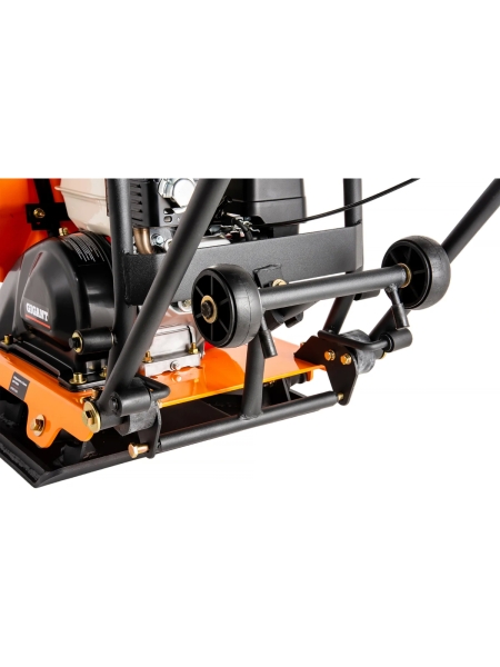 Виброплита с баком для воды 5.5 л.с. Gigant Honda Engine BVP80T-H160