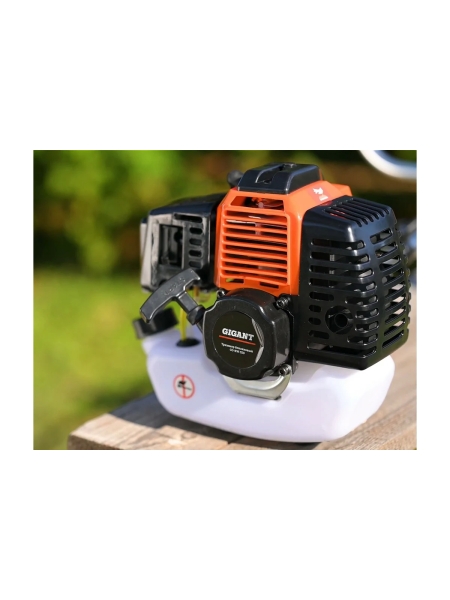 Бензиновый триммер 2,1 л.с., леска/нож, Gigant CG-KW-520