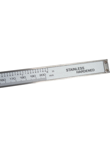 Цифровой штангенциркуль 0-200 мм Gigant GSMI-200