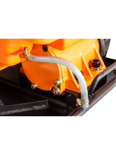 Виброплита с баком для воды 6.5 л.с. Gigant BVP80T-L200