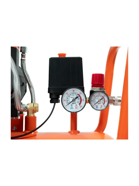 Безмасляный малошумный компрессор (120 л; 8 бар; 460 л/мин) Gigant GSWK-120/4200