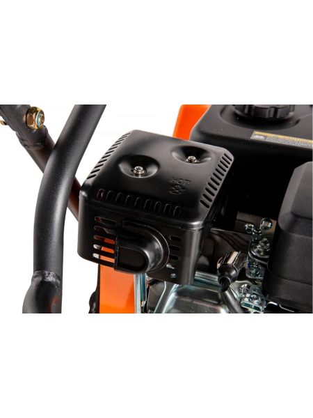 Виброплита с баком для воды 6.5 л.с. Gigant BVP95T-L200