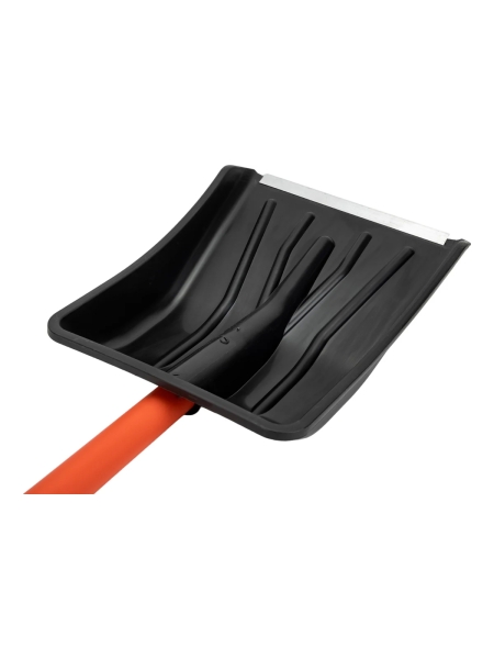 Компактная снеговая лопата Gigant с алюминиевой защитной планкой и дюралюминиевым черенком GCI-07