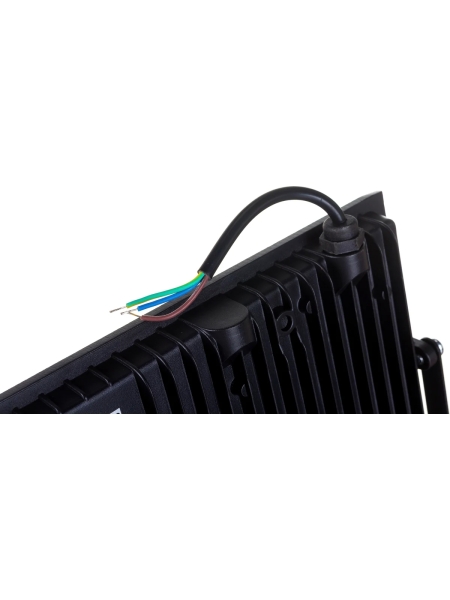 Светодиодный прожектор Gigant 100W 6400К 220V GLS-100