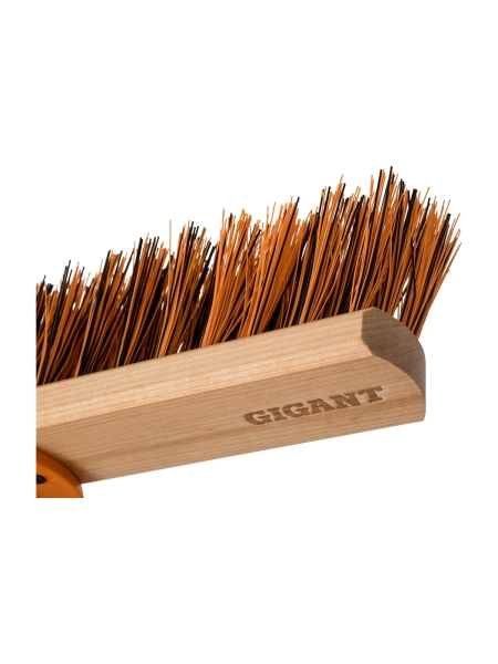 Щетка для улицы, 400 мм, color, усиленное крепление, эконом, с черенком Gigant GNIK-12