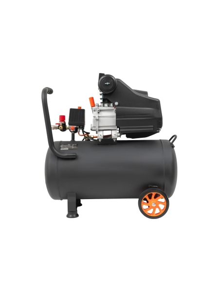 Поршневой масляный компрессор Gigant и набор пневмоинструмента LAS 50/1800K