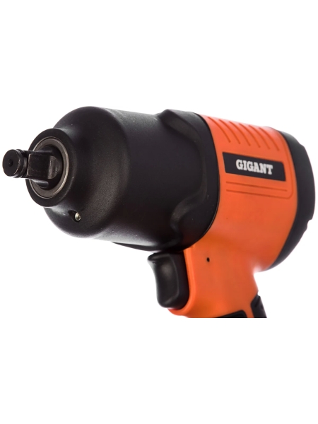 Ударный пневмогайковерт (720 Нм; 1/2"; кейс) Gigant PW 720 + набор головок
