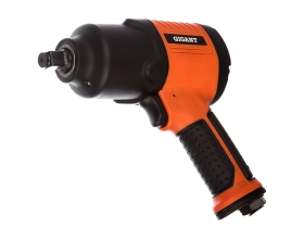 Ударный пневмогайковерт (720 Нм; 1/2"; кейс) Gigant PW 720 + набор головок