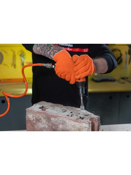 Пневмодолото (5 Дж; оснастка 10 мм шестигранник) Gigant RP4500 + 5 насадок