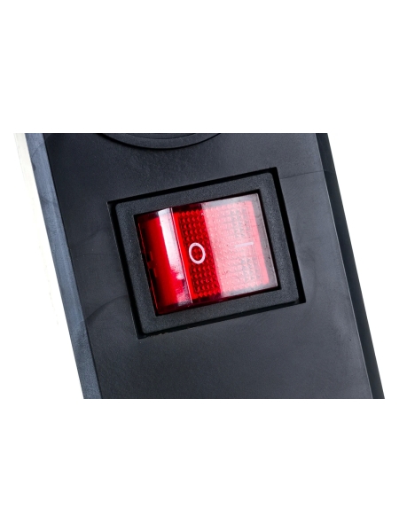 Сетевой фильтр Gigant с заземлением ПВС 3x0,75 5 гнезд 3м 80096