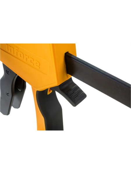 Быстрозажимная струбцина 90х900мм Inforce 06-03-25