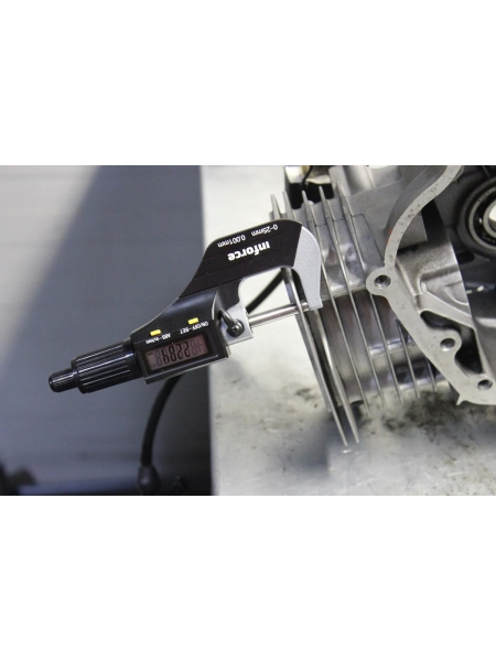 Цифровой микрометр Inforce 0-25мм/0-1"*0.001мм/0.00005" 06-11-44