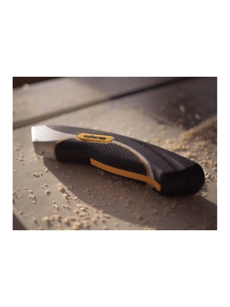 Трапециевидный нож с лезвиями двух видов Inforce 06-02-08