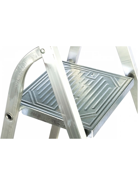 Алюминиевая стремянка Inforce 7 ступеней 02-11-03