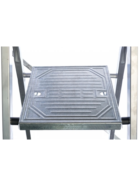 Алюминиевая стремянка Inforce 5 ступеней 02-11-01