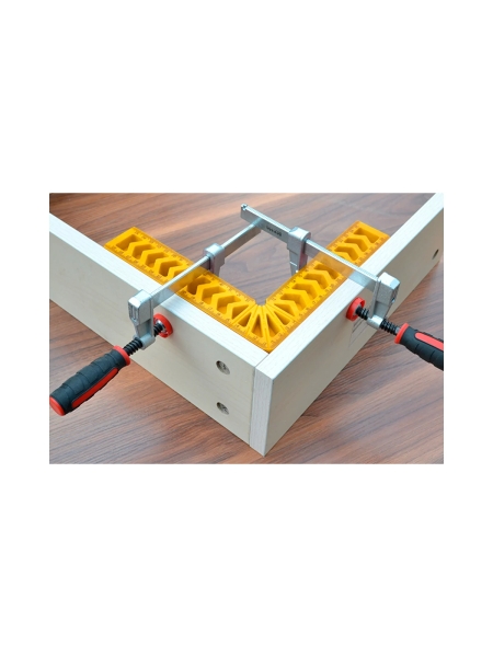 Прижимной угольник Inforce из полимера, 200х200 06-11-80