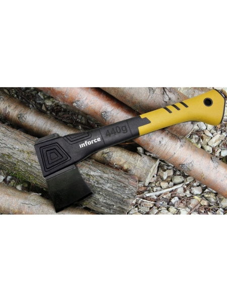 Универсальный топор с точилкой в кофре Inforce 440 гр 06-12-023