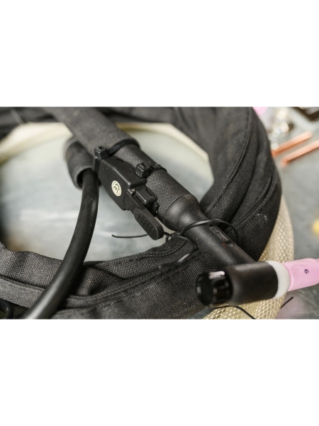 Аргонодуговой сварочный инвертор (200 А; поджиг HF; Pulse, ПВ 75%) Inforce TIG-200 04-08-04