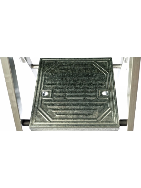 Алюминиевая стремянка Inforce 3 ступени 02-11-06