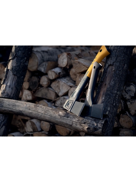 Универсальный топор 440 г Inforce 06-12-18