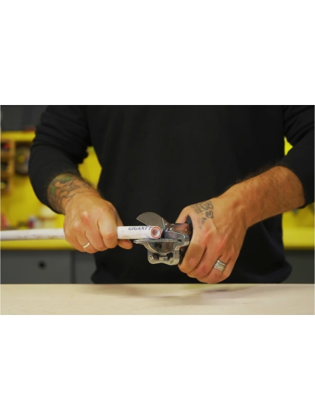 Угловые ножницы для пластмассовых и резиновых профилей Inforce 250 мм 06-18-51