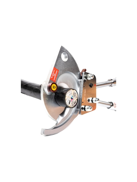 Секторные ножницы КВТ НС-70 с телескопическими рукоятками для резки бронированных кабелей 53053