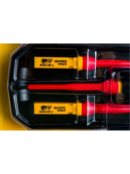 Набор диэлектрических отверток КВТ Профи НИО-4405 83785