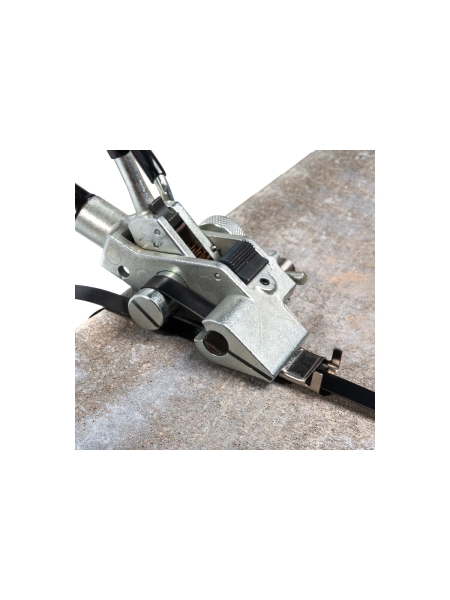 Инструмент для натяжения ленты КВТ ИНТу 20 74030