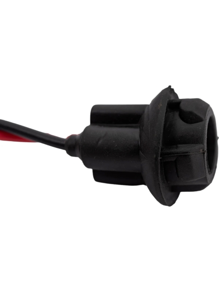 Патрон Nord-Yada под лампу W5W T10 с проводами, резина 904362