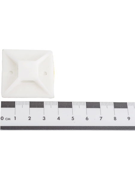 Самоклеящаяся площадка для крепления стяжек Nord-Yada 40х40 мм уп. 10 шт. 908802