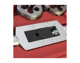 Набор метчиков и плашек Optimus М2-М18, метрическая резьба, 110 предметов OPT-MTDS110