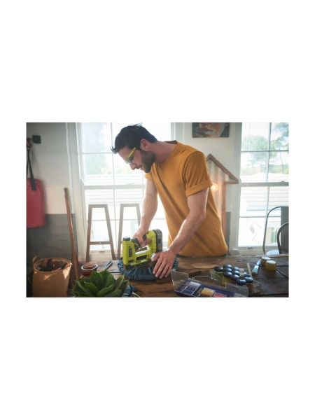 Аккумуляторный степлер Ryobi ONE+ R18ST50-0  без аккумулятора в комплекте 5133004496