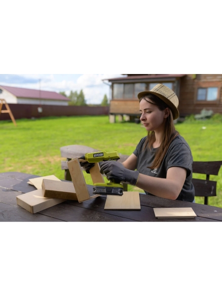 Клеевой пистолет Ryobi ONE+ R18GLU-0 5133002868