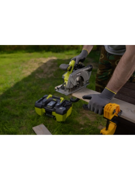 Дисковая пила Ryobi ONE+ R18CS-0 5133002338