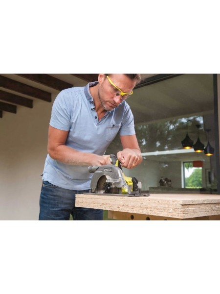 Бесщеточная циркулярная пила Ryobi ONE+ R18CS7-0 5133002890