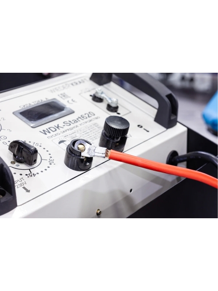 Пуско-зарядное устройство (трансформаторное, для аккумуляторов до 1000Ач) WIEDERKRAFT WDK-Start620