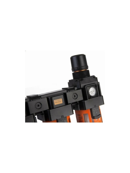 Модульная группа с тремя влаго-маслоотделителями и регулятором давления 1/2'' WIEDERKRAFT WDK-70744